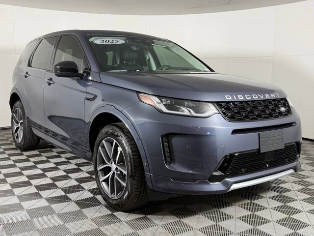 Used 2025 Land Rover Discovery Sport S image 10
