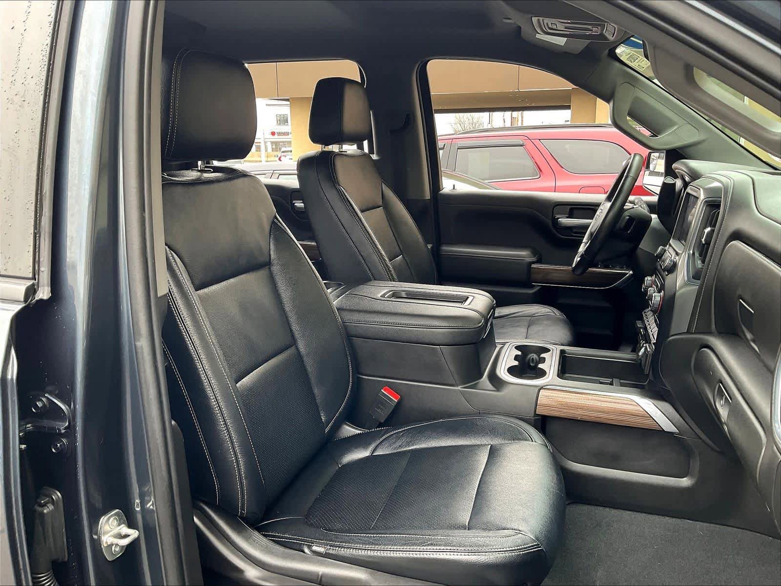 Used 2021 Chevrolet Silverado 1500 LT Trail Boss w/ Convenience Package II AWD/4WD image 11