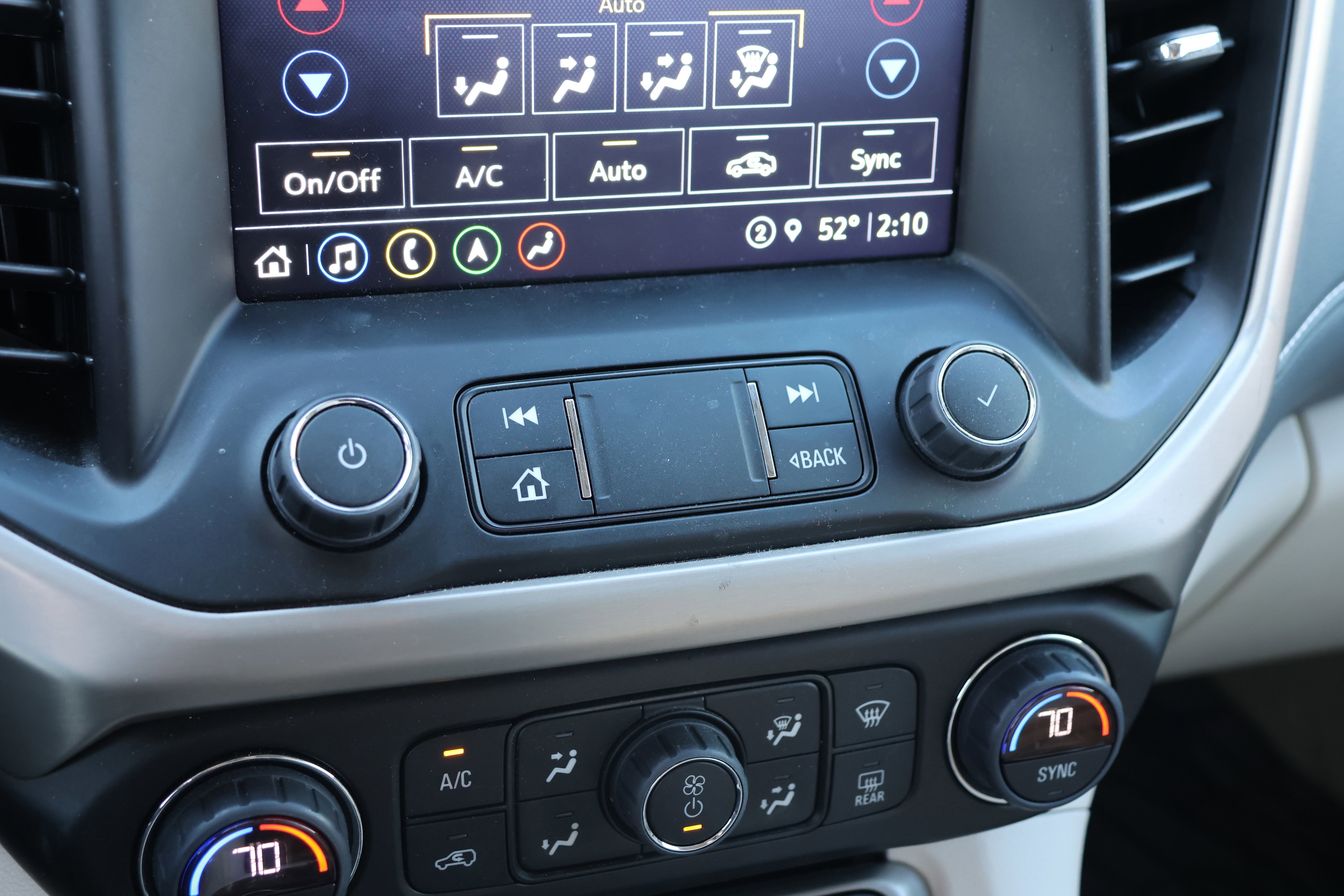 Used 2023 GMC Acadia Denali w/ Denali Ultimate Package image 27