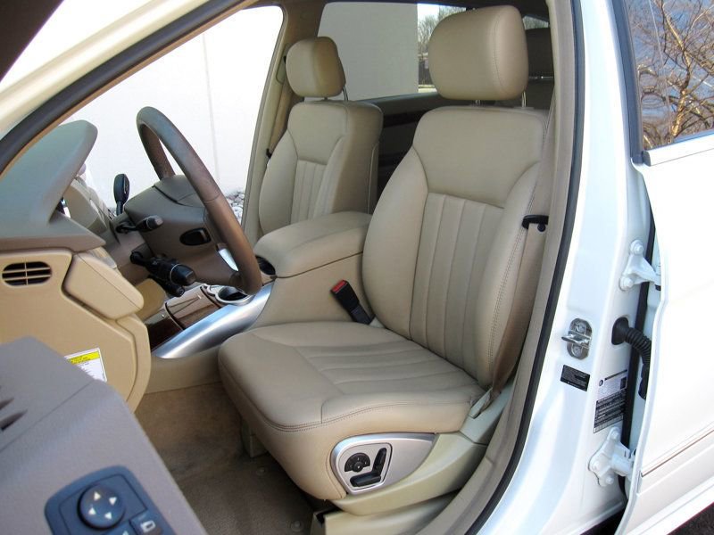 Used 2008 Mercedes-Benz R 320 CDI 4MATIC w/ P2 Pkg image 19