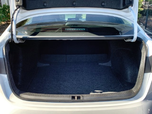Used 2026 Toyota Corolla LE FWD image 38