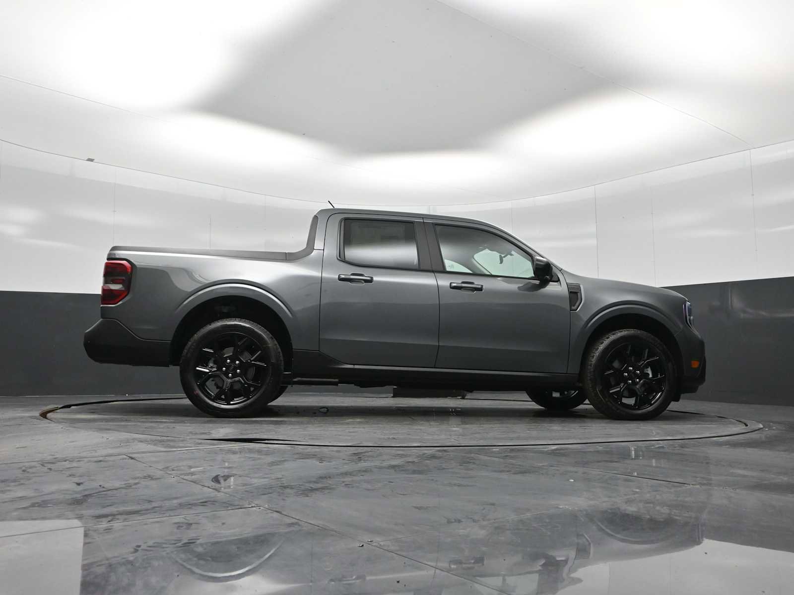 New 2026 Ford Maverick Lariat w/ Black Appearance Package image 36
