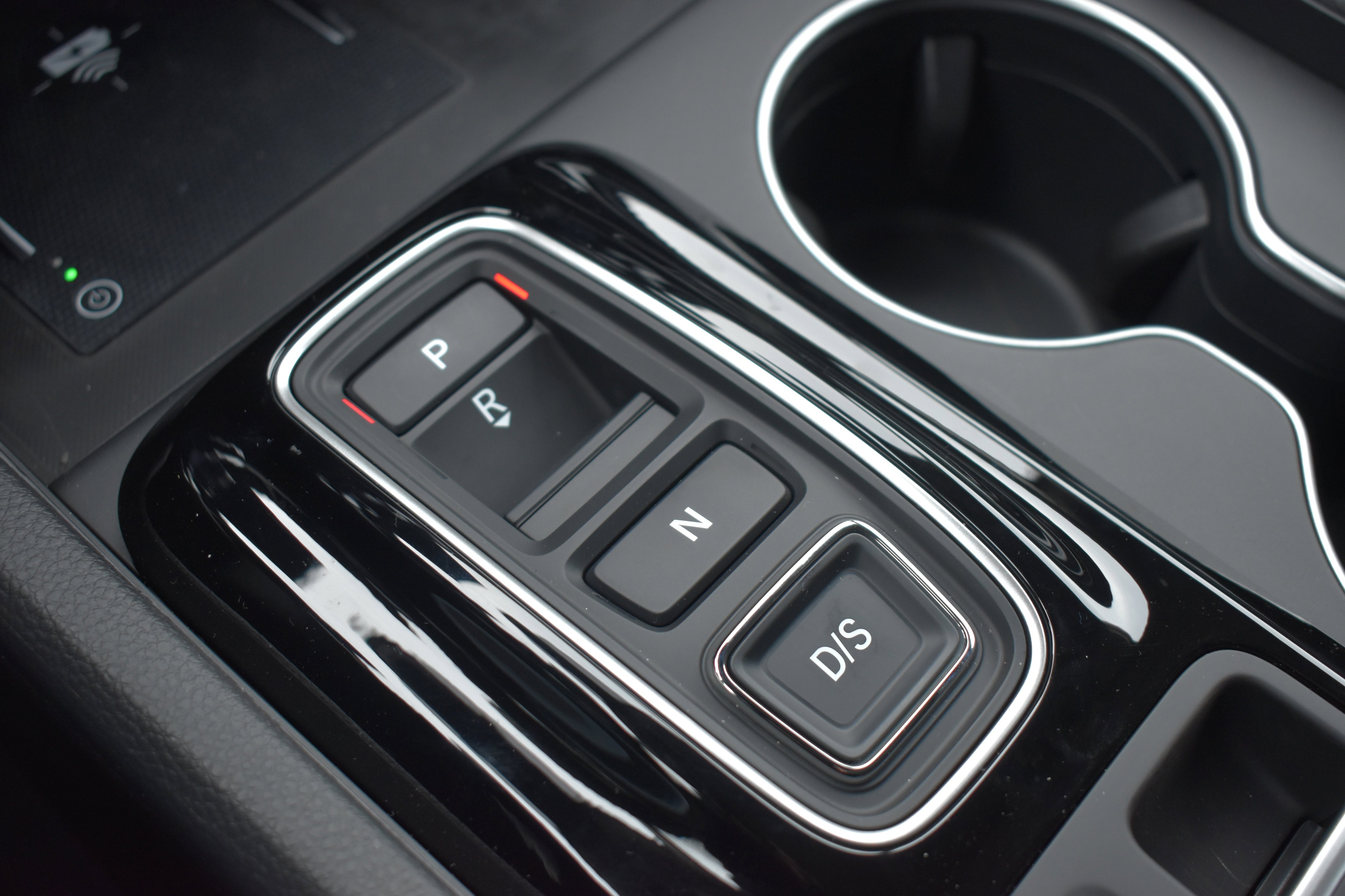 New 2025 Honda Pilot Touring image 14