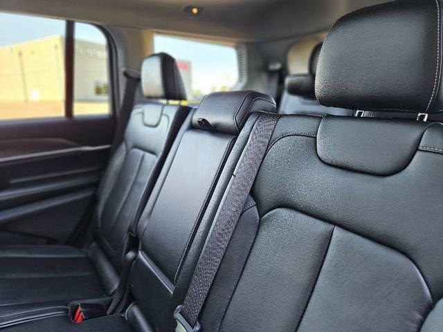 Used 2021 Jeep Grand Cherokee L Limited image 29