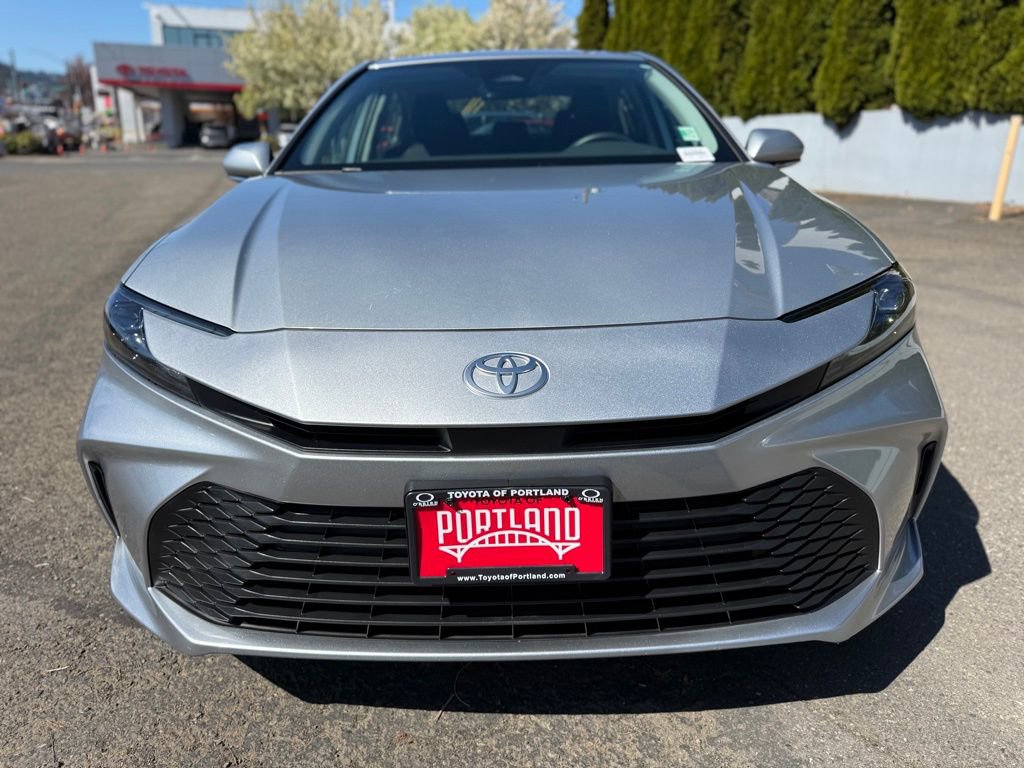 Used 2025 Toyota Camry LE w/ Convenience Package image 3