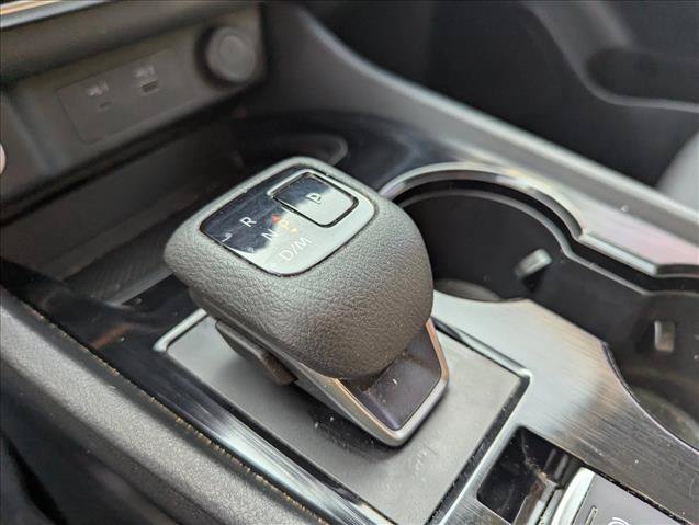 Used 2023 Nissan Rogue SV w/ SV Premium B Package FWD image 18