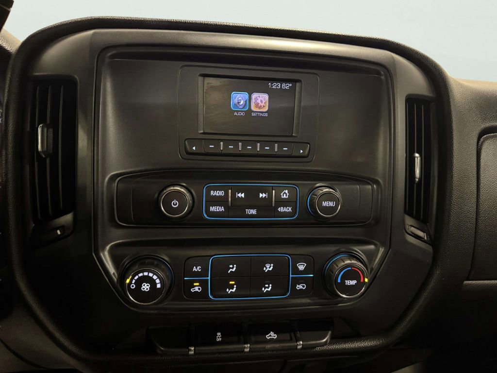 Used 2017 Chevrolet Silverado 2500 W/T image 32