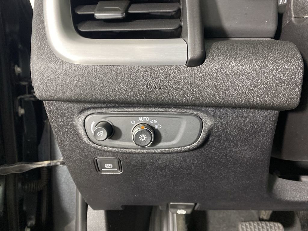 Certified 2019 GMC Terrain SLE w/ Driver Convenience Package image 21