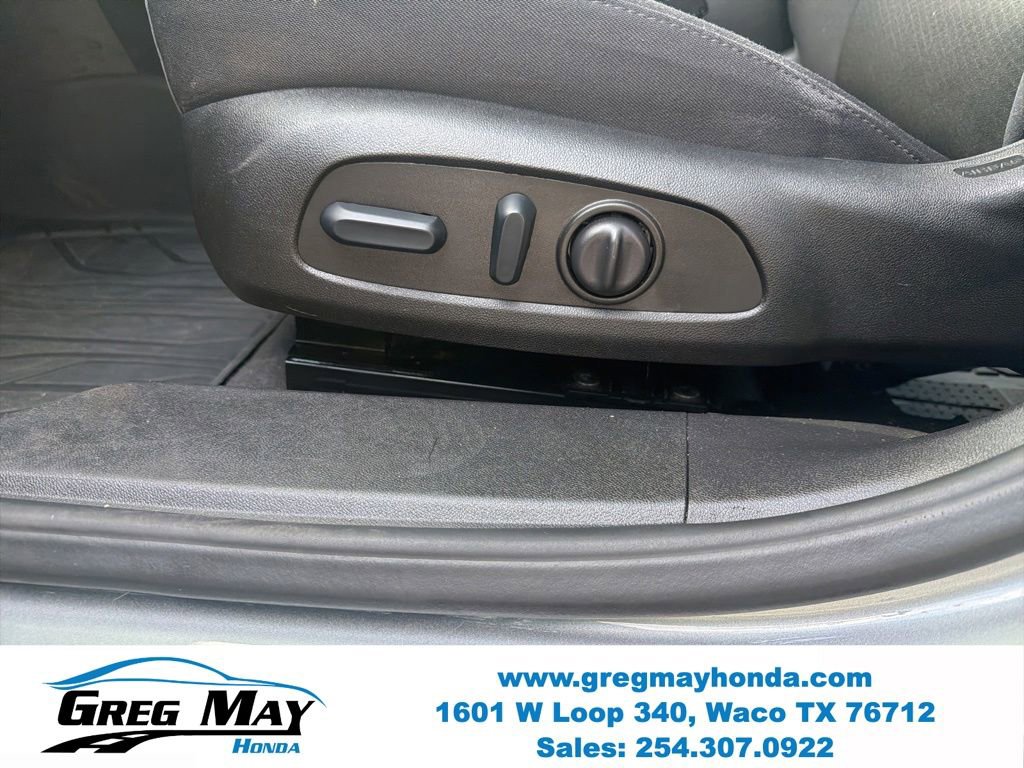 Used 2025 Chevrolet Malibu LT FWD image 20