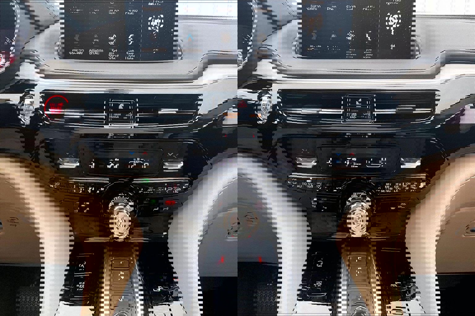 Used 2023 Acura MDX SH-AWD w/ Technology Package image 39