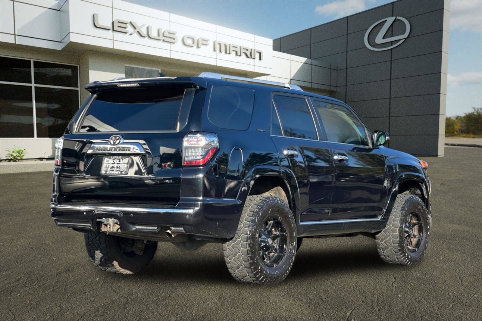 Used 2016 Toyota 4Runner Limited image 8