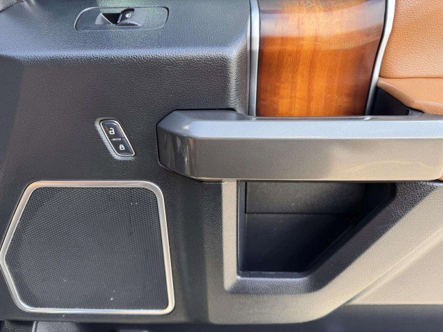 Used 2017 Ford F150 Limited image 46