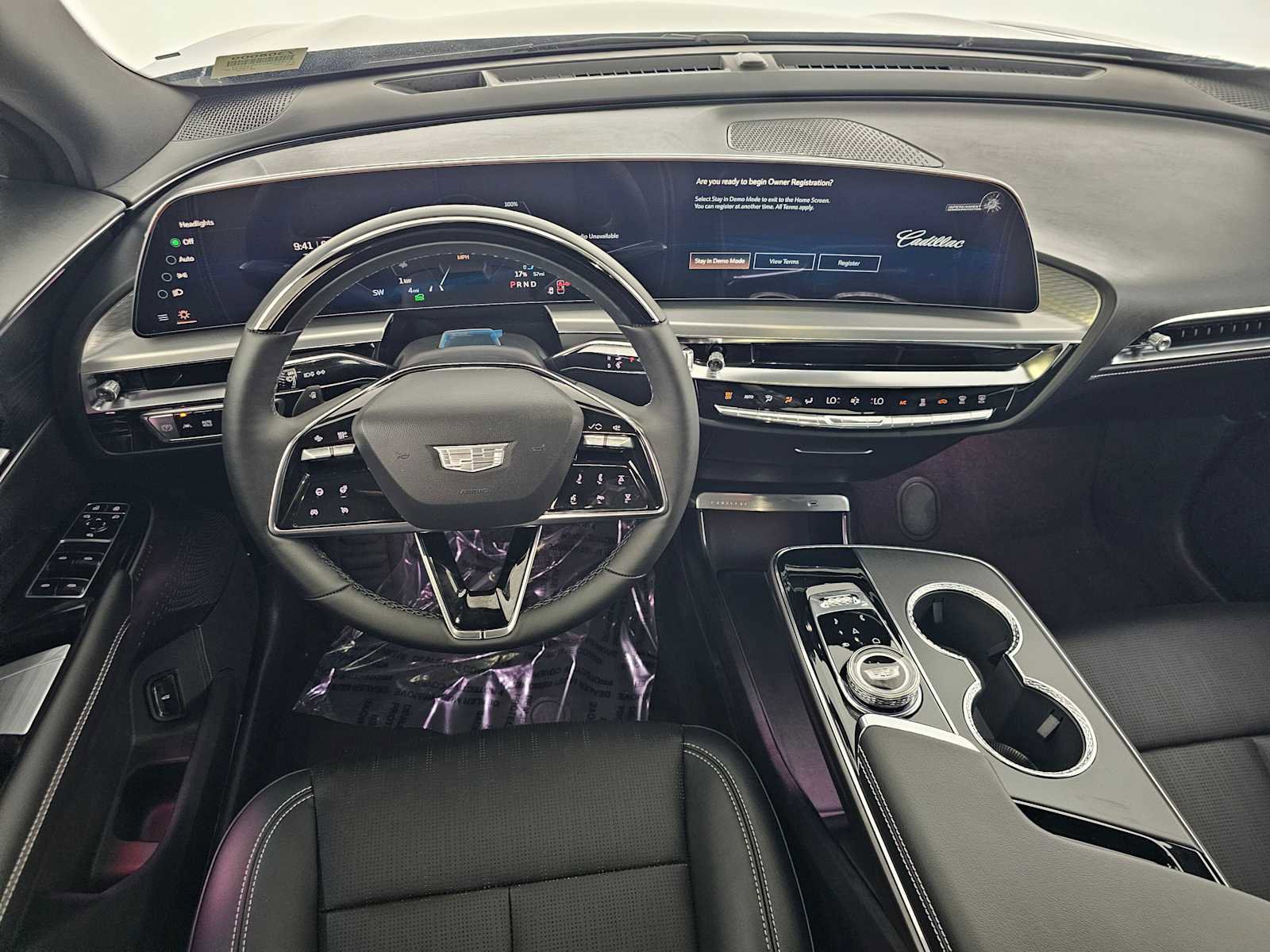 New 2026 Cadillac Lyriq Luxury image 18