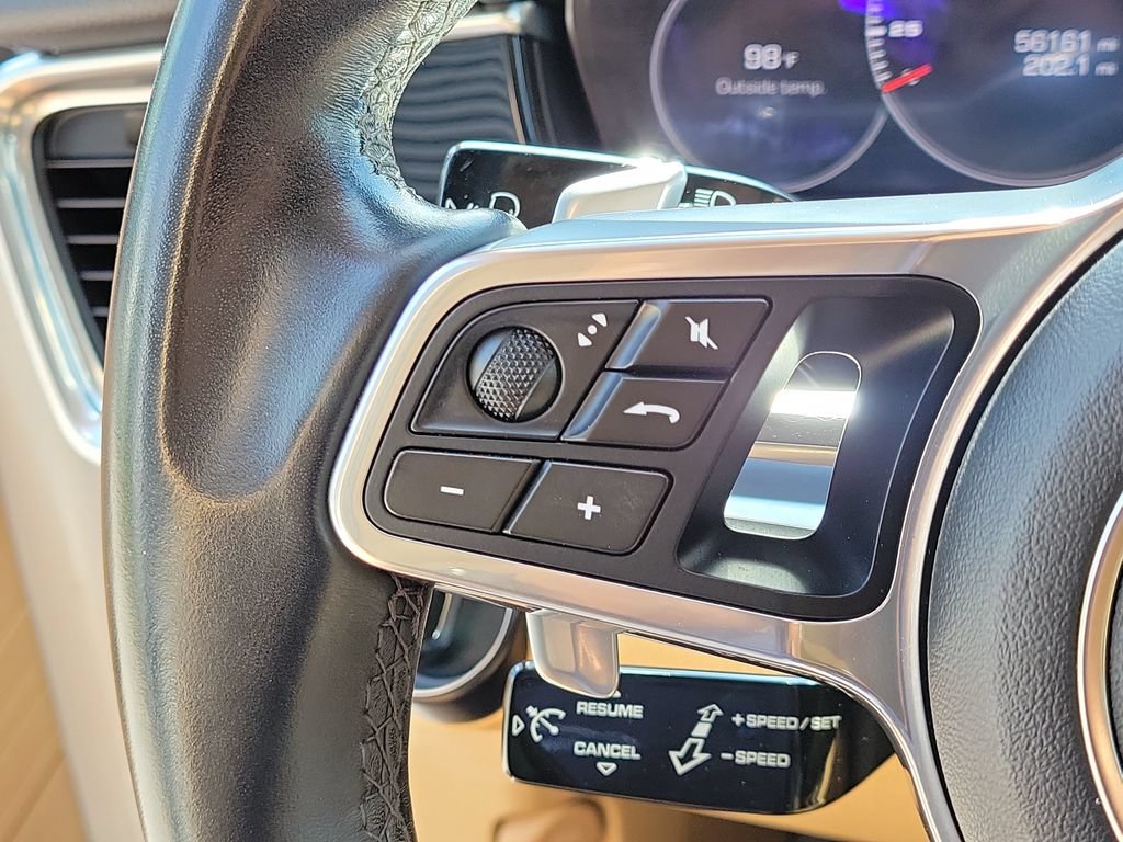 Certified 2019 Porsche Panamera RWD image 36