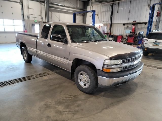Used 2000 Chevrolet Silverado 2500 LS
