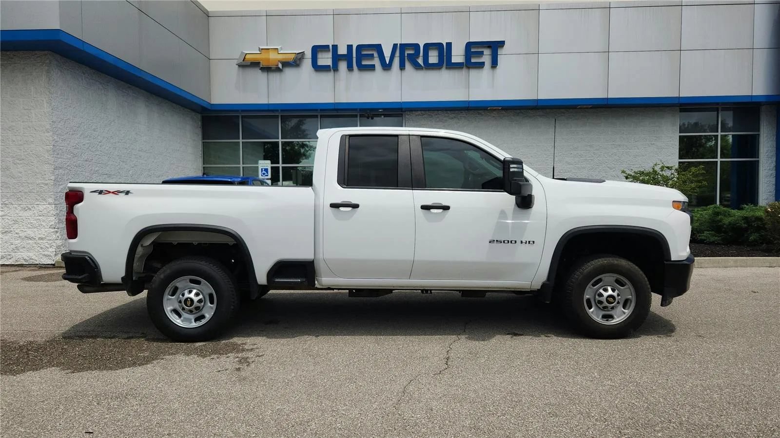 Used 2020 Chevrolet Silverado 2500 W/T w/ WT Convenience Package AWD/4WD image 1