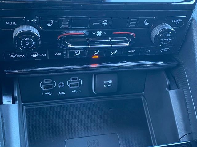 New 2025 Jeep Grand Cherokee Altitude AWD/4WD image 21