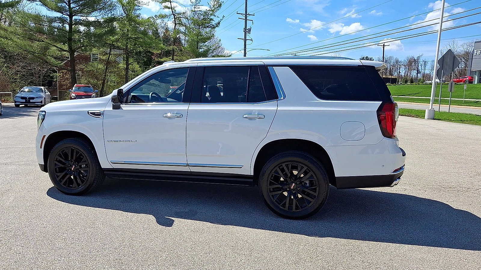 Certified 2025 GMC Yukon Denali w/ Sun & Power Step Package image 6