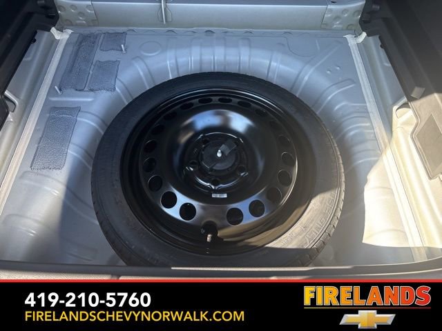 New 2025 Chevrolet Trax LT w/ Sunroof Package image 38