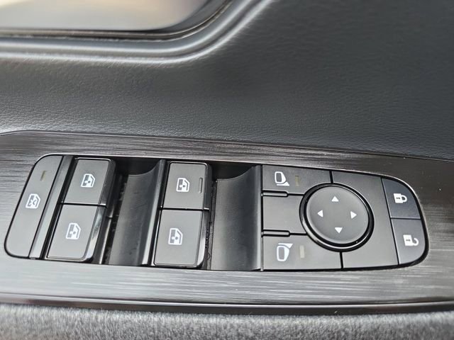 New 2026 Nissan Kicks SV image 28