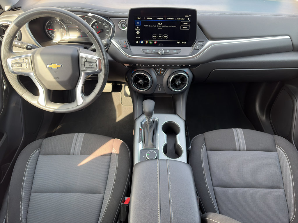 Certified 2025 Chevrolet Blazer LT AWD/4WD image 28