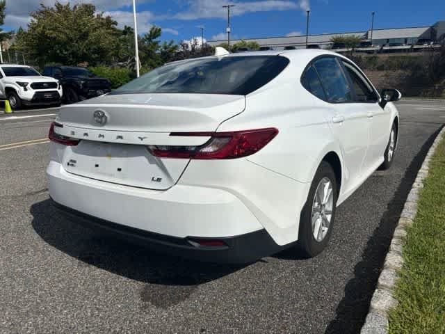 Used 2025 Toyota Camry LE AWD/4WD image 4