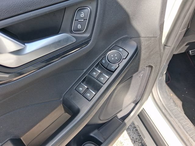 Used 2023 Ford Escape ST-Line w/ Tech Pack #1 FWD image 16