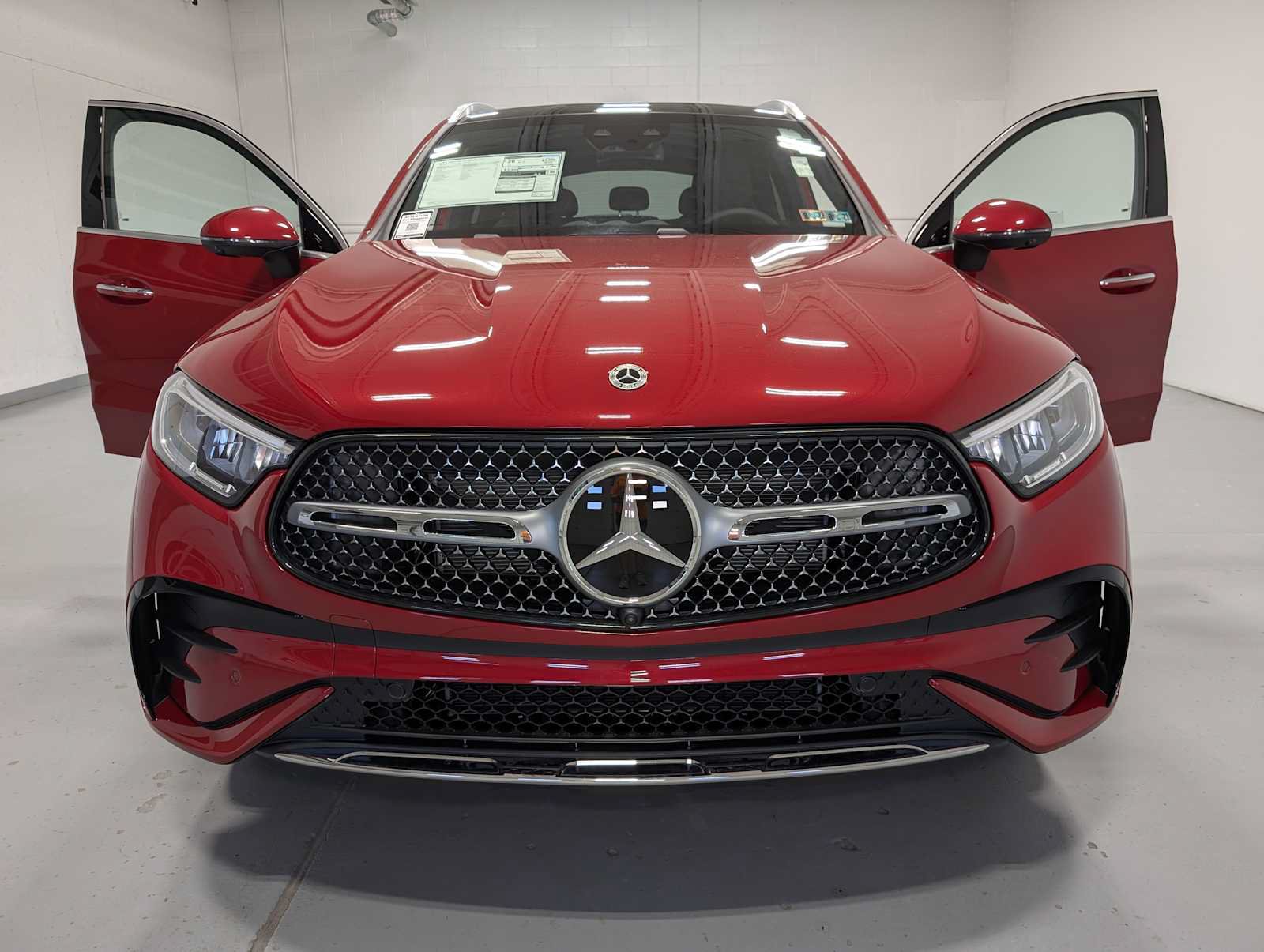 New 2026 Mercedes-Benz GLC 300 4MATIC image 12