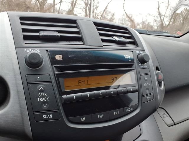 Used 2007 Toyota RAV4 4WD image 17