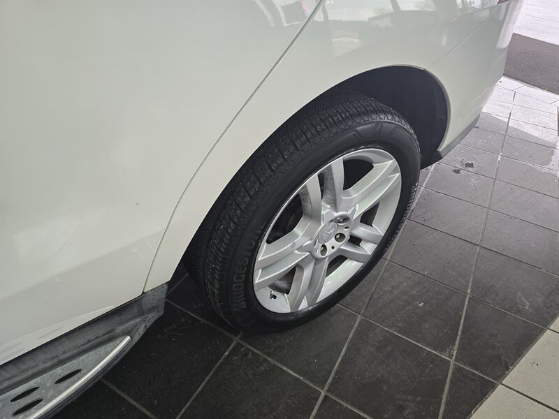 Used 2015 Mercedes-Benz ML 350 2WD w/ Premium 1 Package image 36