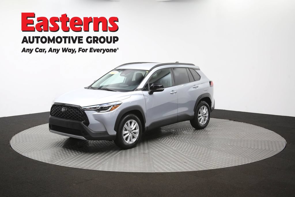 Used 2025 Toyota Corolla Cross LE FWD image 54
