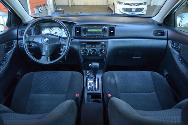 Used 2005 Toyota Corolla S image 16