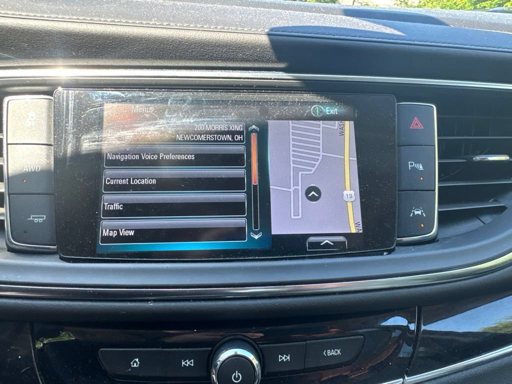 Used 2018 Buick Enclave Premium w/ Experience Buick Package AWD/4WD image 17