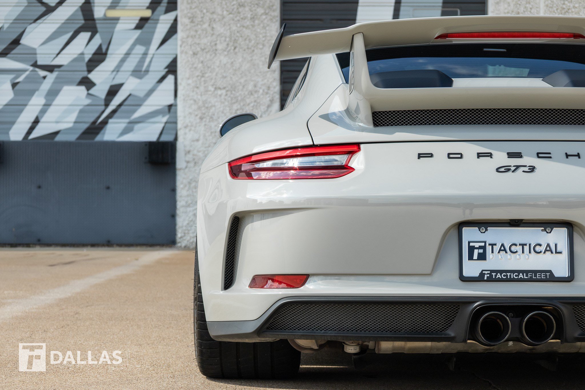Used 2018 Porsche 911 GT3 RWD image 14