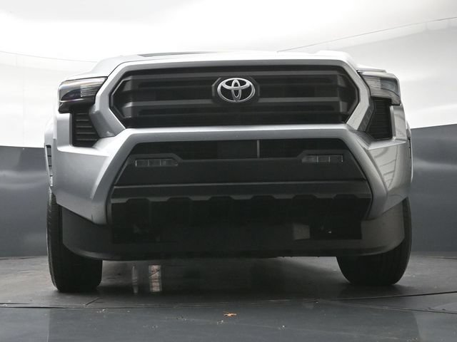Used 2025 Toyota Tacoma SR5 RWD image 27