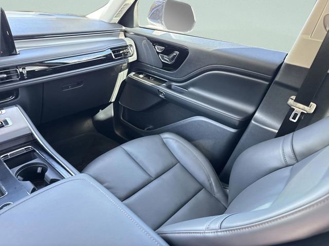 New 2026 Lincoln Aviator 2WD image 27