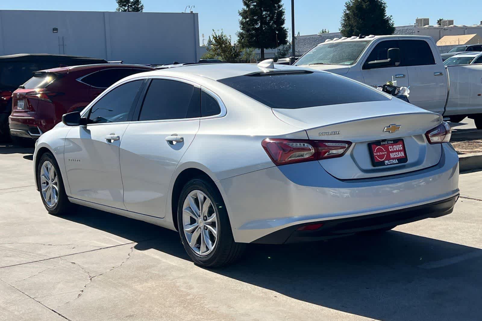 Used 2021 Chevrolet Malibu LT FWD image 7