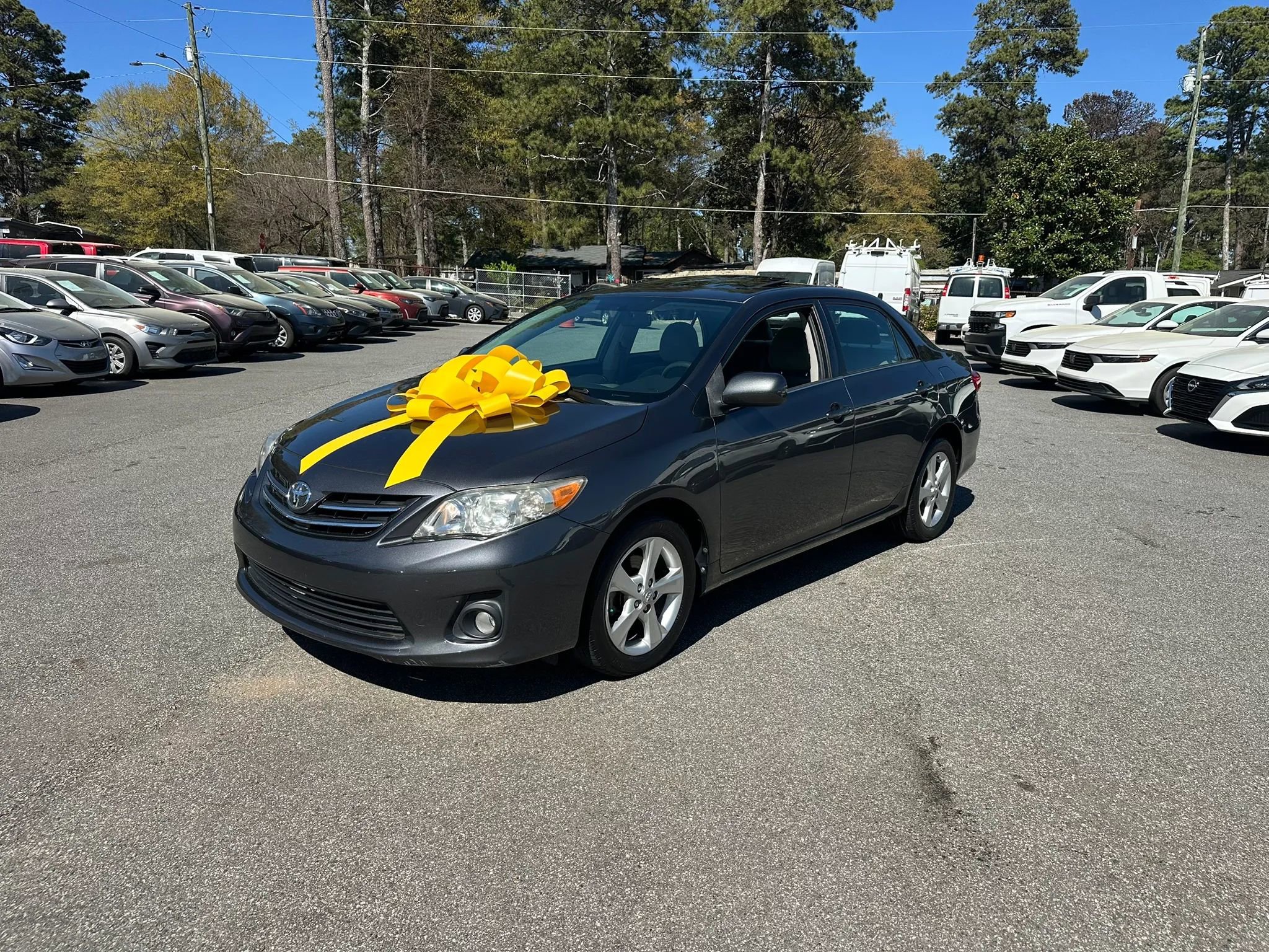 Used 2013 Toyota Corolla LE w/ Premium Pkg image 1