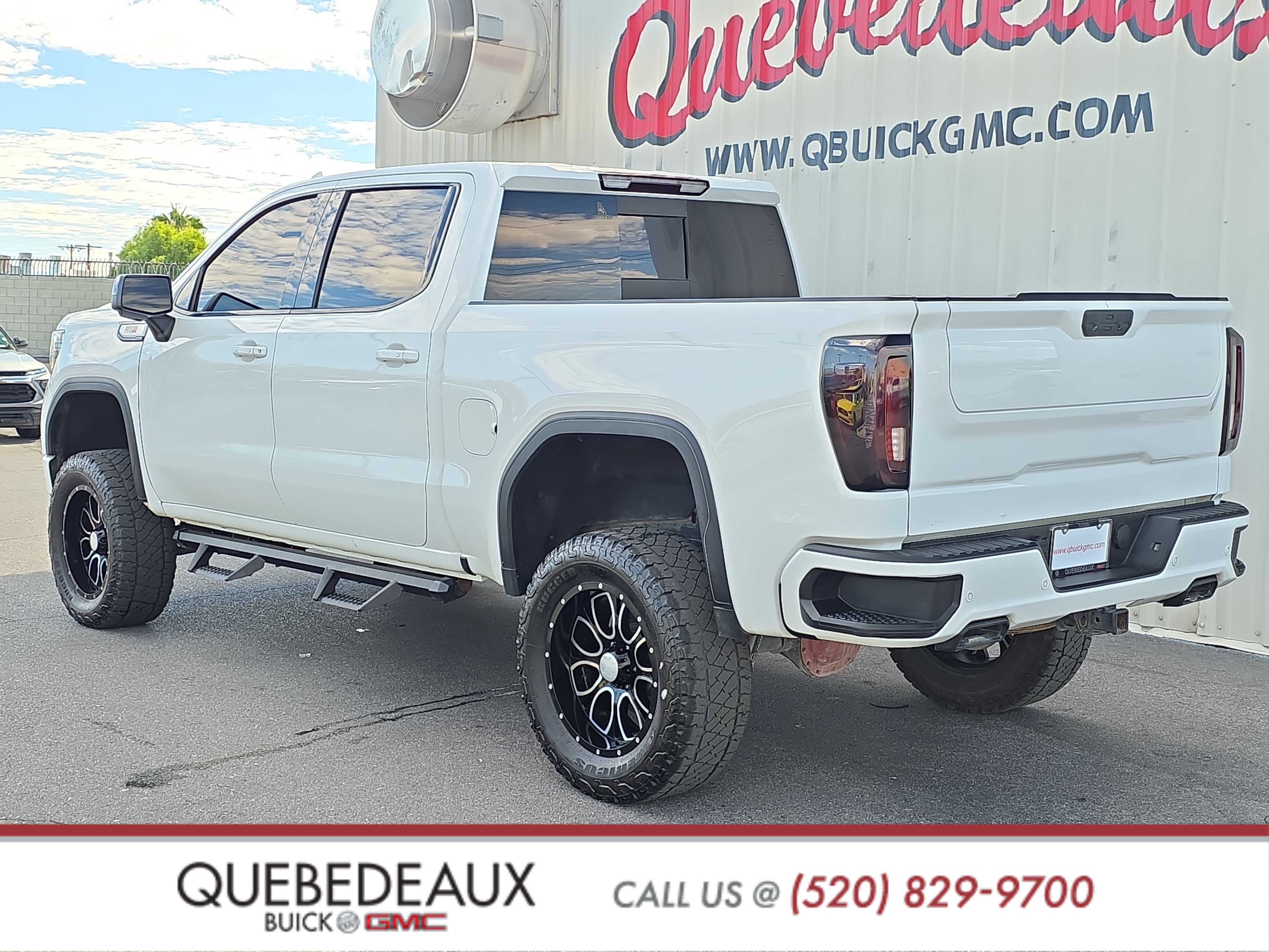 Used 2019 GMC Sierra 1500 AT4 w/ AT4 Premium Package AWD/4WD image 6