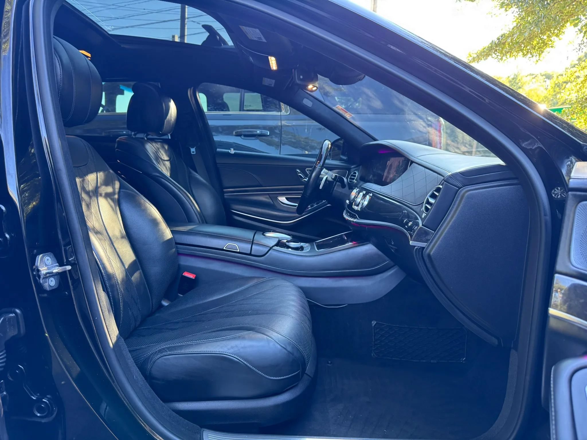 Used 2019 Mercedes-Benz S 560 Sedan image 42