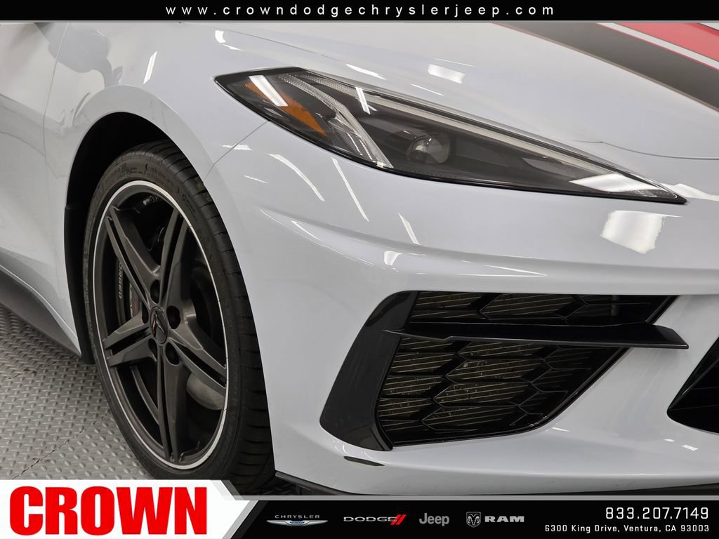 Used 2024 Chevrolet Corvette Stingray Premium Conv w/ Z51 Performance Package RWD image 11