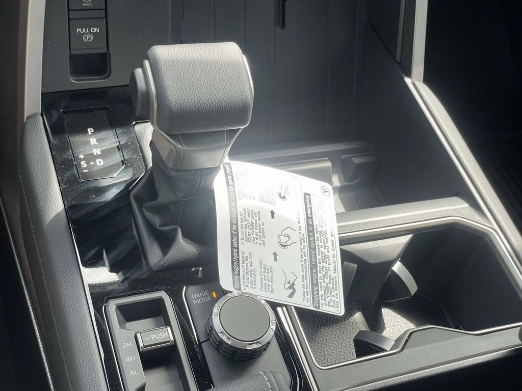 New 2026 Toyota Tundra Limited AWD/4WD image 24