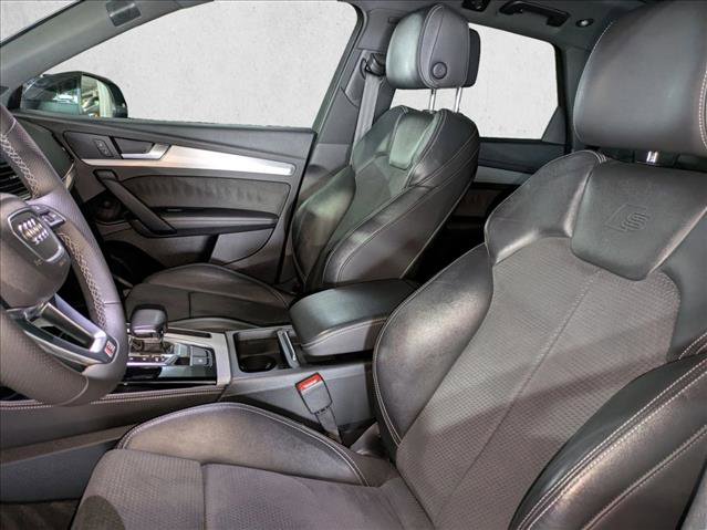 Used 2022 Audi Q5 e Premium Plus image 18