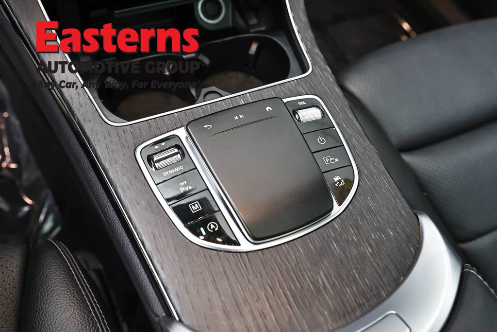 Used 2021 Mercedes-Benz GLC 300 4MATIC image 20