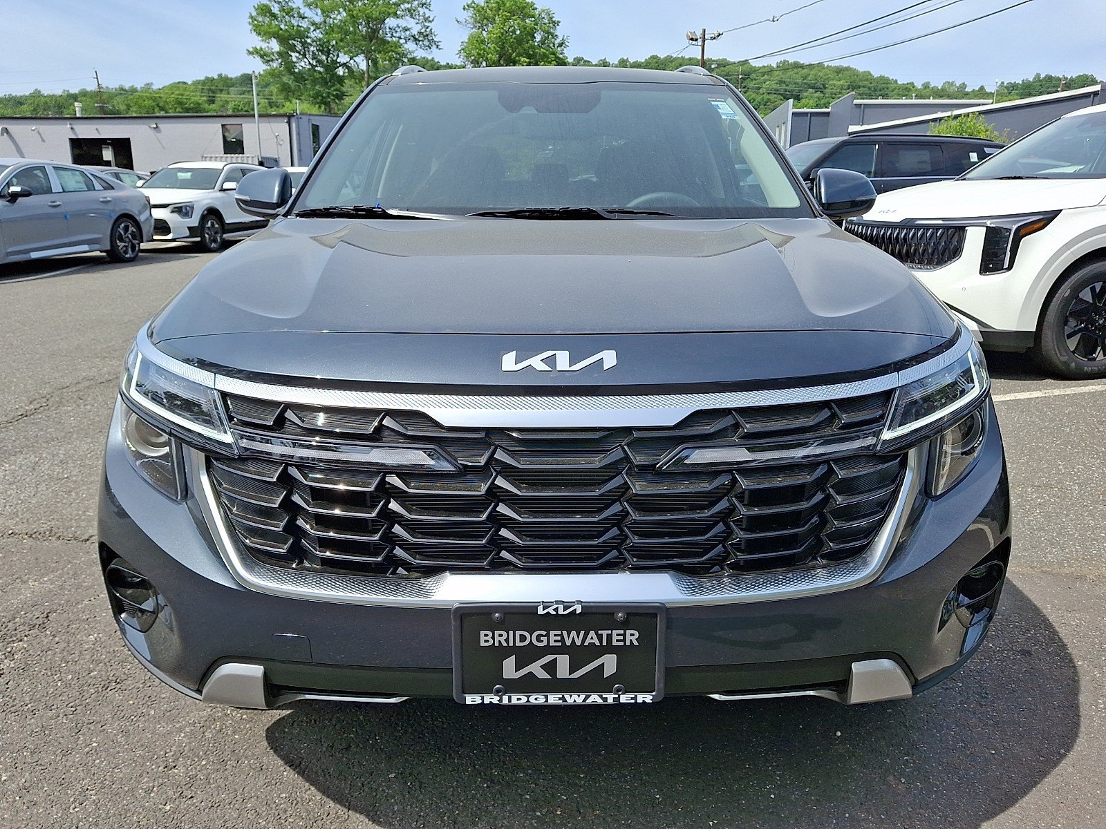 New 2026 Kia Seltos S AWD/4WD image 2
