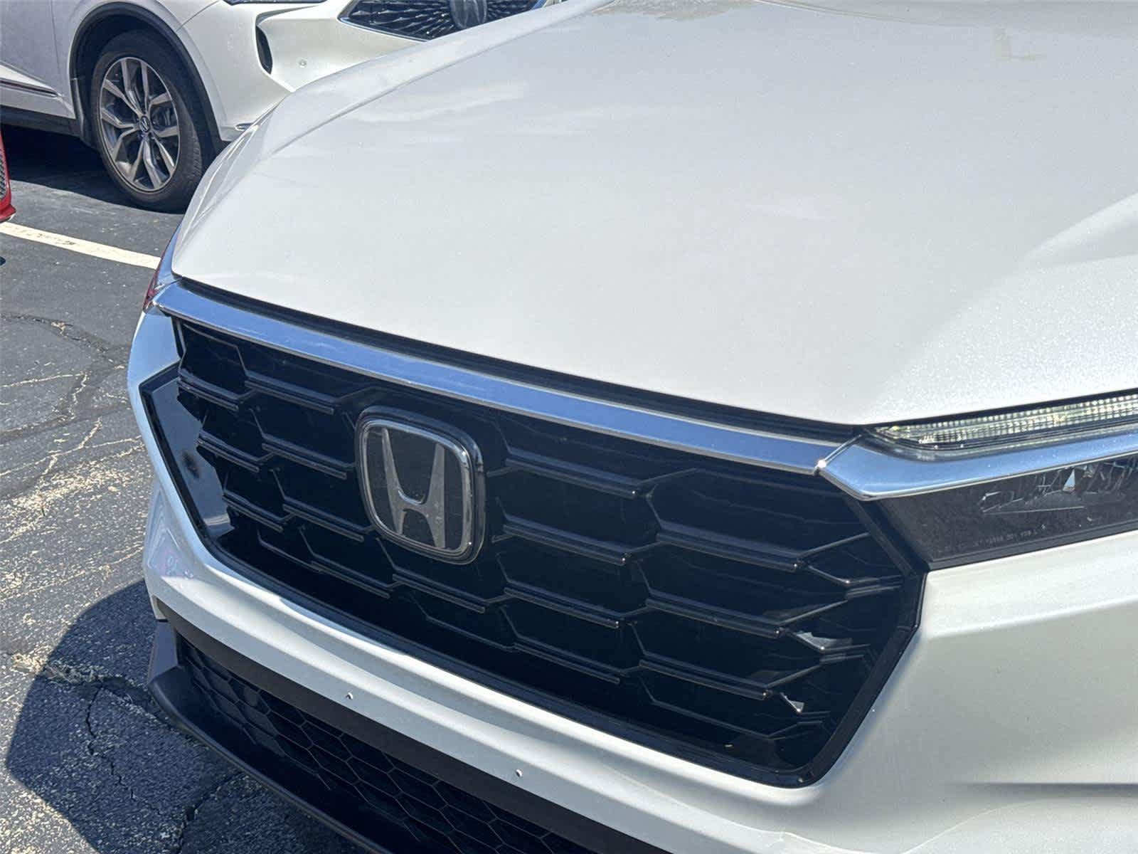 Used 2023 Honda CR-V EX-L image 10
