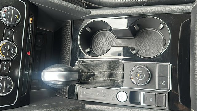 Used 2022 Volkswagen Atlas SE image 14