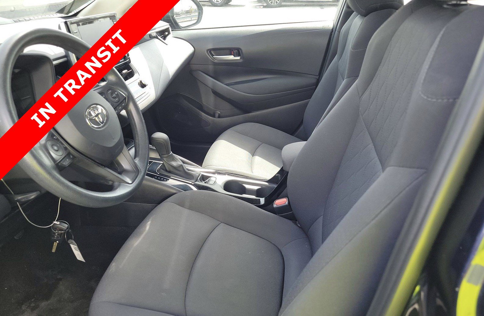 Used 2021 Toyota Corolla LE FWD image 6