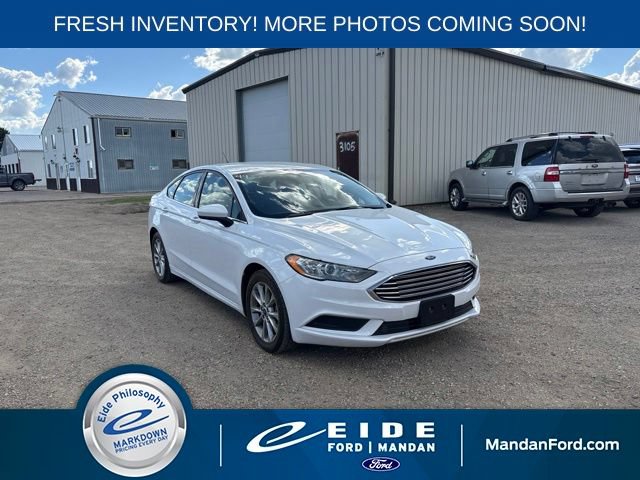 Used 2017 Ford Fusion SE