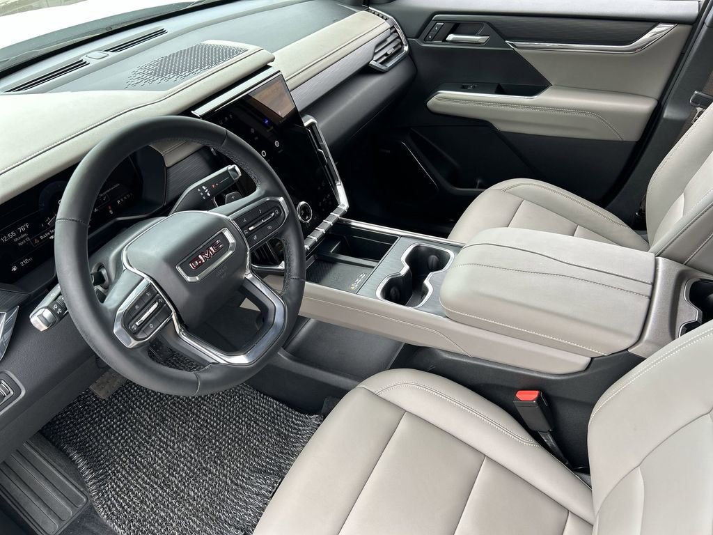 Used 2024 GMC Acadia Elevation FWD image 10